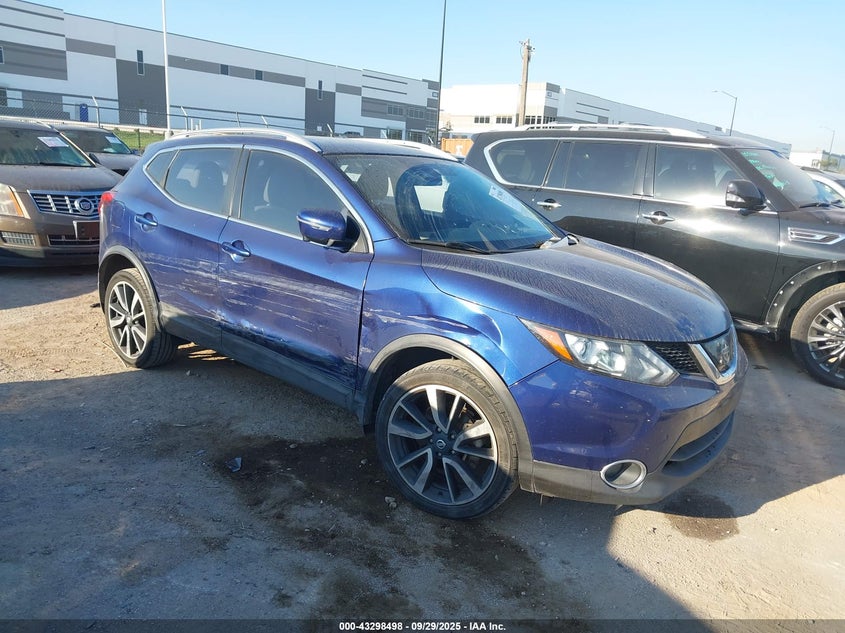 NISSAN ROGUE SPORT SL