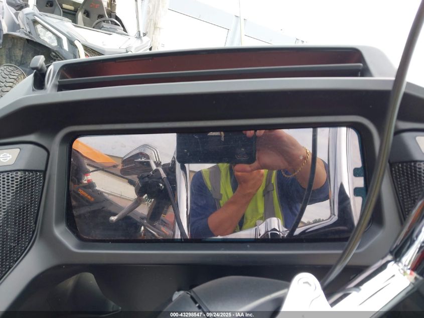 2024 Harley-Davidson Fltrx VIN: 1HD1KH713RB646239 Lot: 43298547