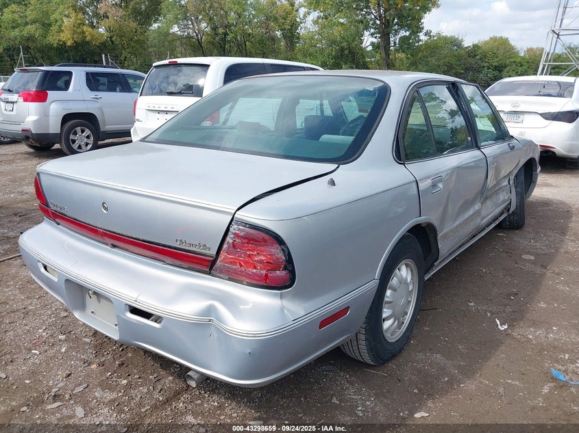 1G3HN52K7W4847311 1998 OLDSMOBILE EIGHTY-EIGHT photo no. 4