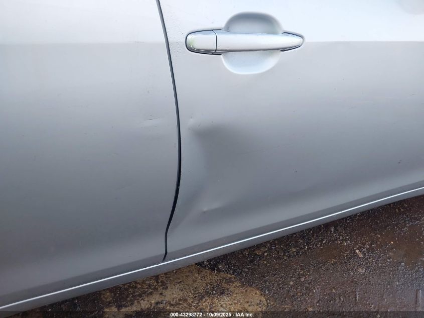 2010 Toyota Camry Le VIN: 4T1BF3EK5AU538850 Lot: 43298772