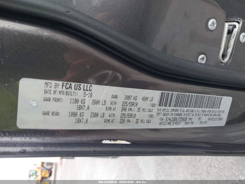 2018 Jeep Compass Altitude 4X4 VIN: 3C4NJDBBXJT325638 Lot: 43298839