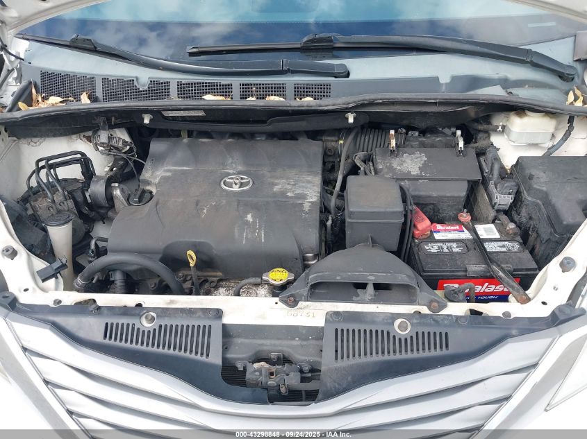 2013 Toyota Sienna Xle V6 8 Passenger VIN: 5TDYK3DCXDS285540 Lot: 43298848