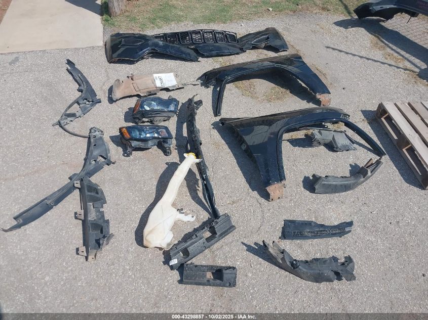 2021 Jeep Grand Cherokee 80Th Anniversary 4X2 VIN: 1C4RJEBG3MC738116 Lot: 43298857