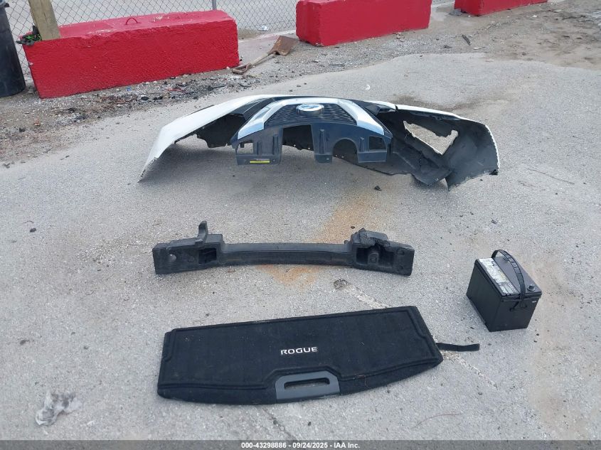 2017 Nissan Rogue Sl VIN: JN8AT2MT4HW384440 Lot: 43298886