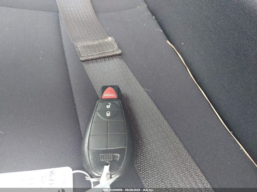 2015 Ram 1500 Express VIN: 1C6RR7KG7FS556567 Lot: 43298906