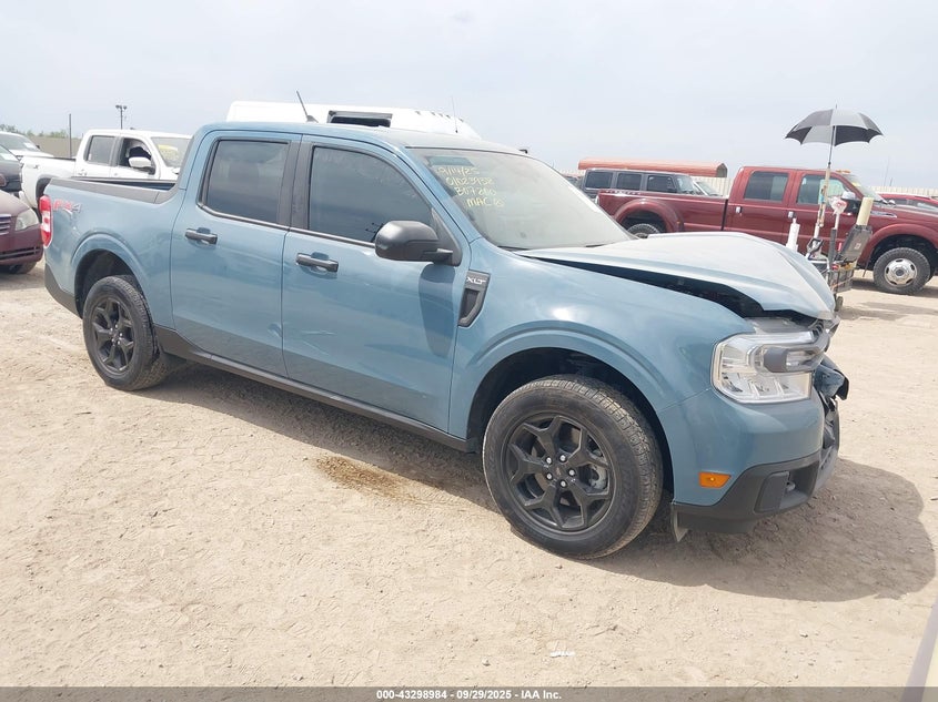 FORD MAVERICK XLT