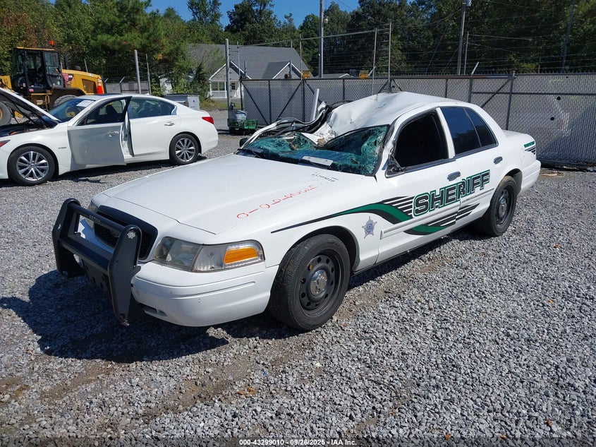 2FAHP71V49X143670 2009 FORD CROWN VICTORIA photo no. 2