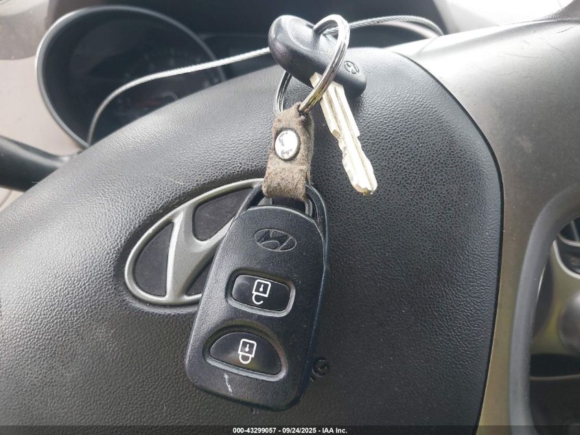 2010 Hyundai Tucson Gls VIN: KM8JT3ACXAU050142 Lot: 43299057