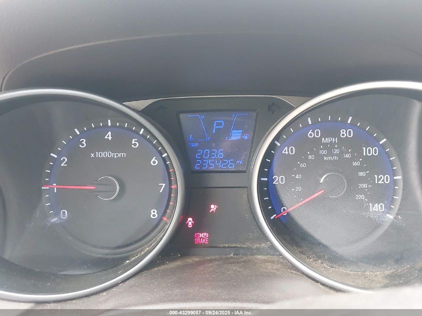 2010 Hyundai Tucson Gls VIN: KM8JT3ACXAU050142 Lot: 43299057