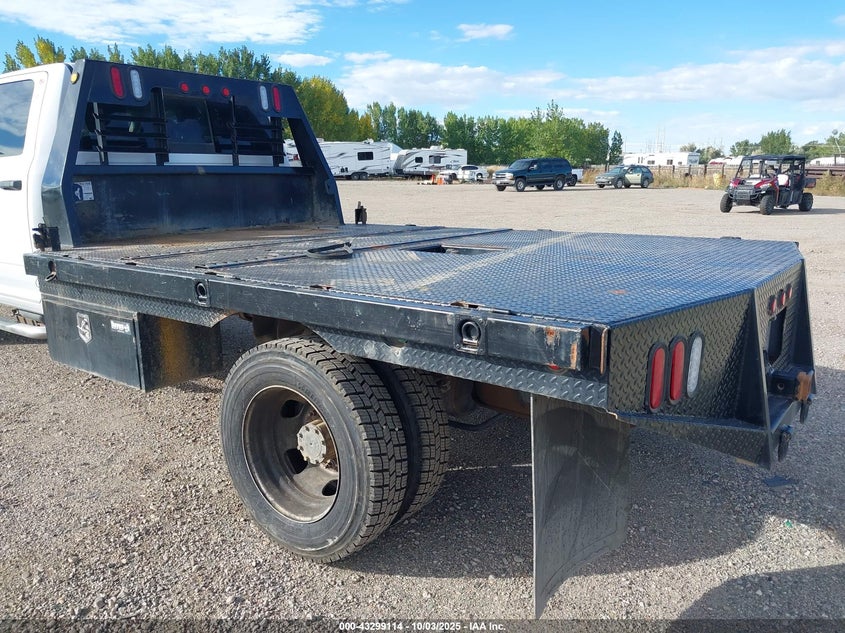 2017 Ram 5500 Chassis Tradesman/Slt/Laramie VIN: 3C7WRNFL1HG734056 Lot: 43299114