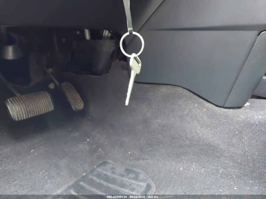 2003 Toyota Matrix Xr VIN: 2T1KR38E43C072510 Lot: 43299134