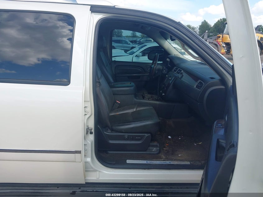 2014 GMC YUKON XL 1500 DENALI 1GKS2MEF2ER207309