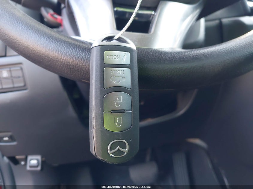 2016 MAZDA MAZDA3 I SPORT - JM1BM1U75G1308375