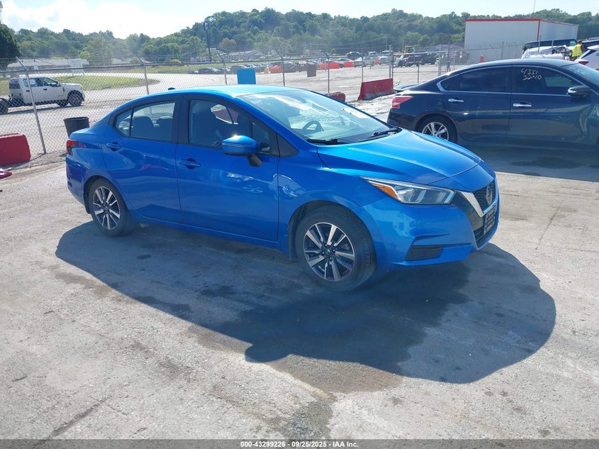 NISSAN VERSA SV XTRONIC CVT