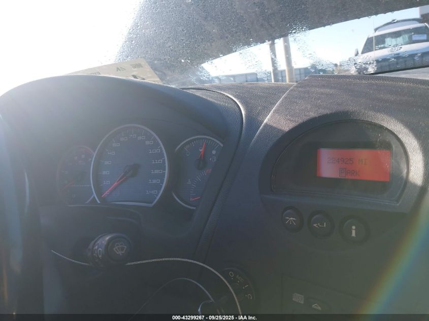 2005 Pontiac Grand Prix Gt VIN: 2G2WS522351196810 Lot: 43299267