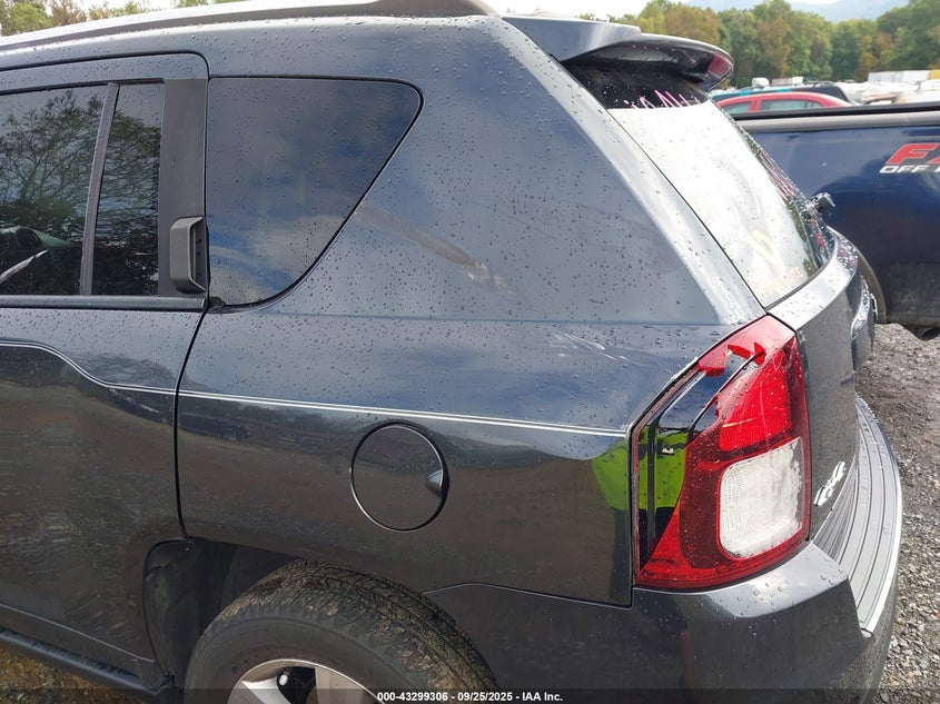 2015 JEEP COMPASS LATITUDE - 1C4NJDEB1FD324581