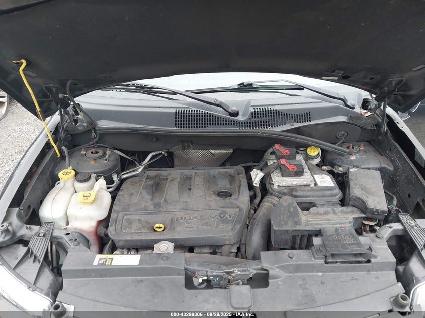 2015 JEEP COMPASS LATITUDE - 1C4NJDEB1FD324581