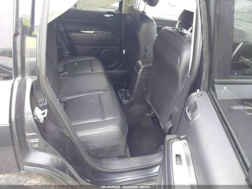 2015 JEEP COMPASS LATITUDE - 1C4NJDEB1FD324581