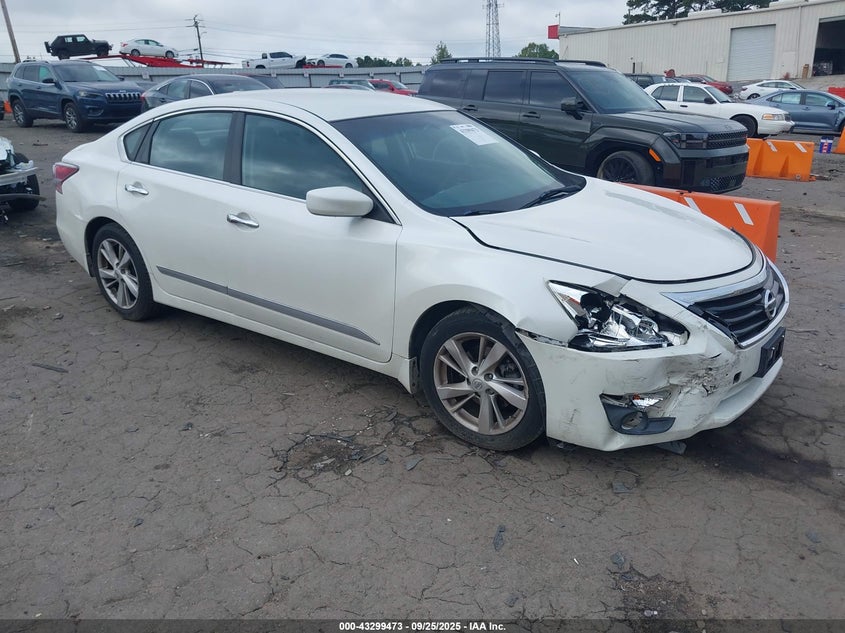 NISSAN ALTIMA 2.5 SV