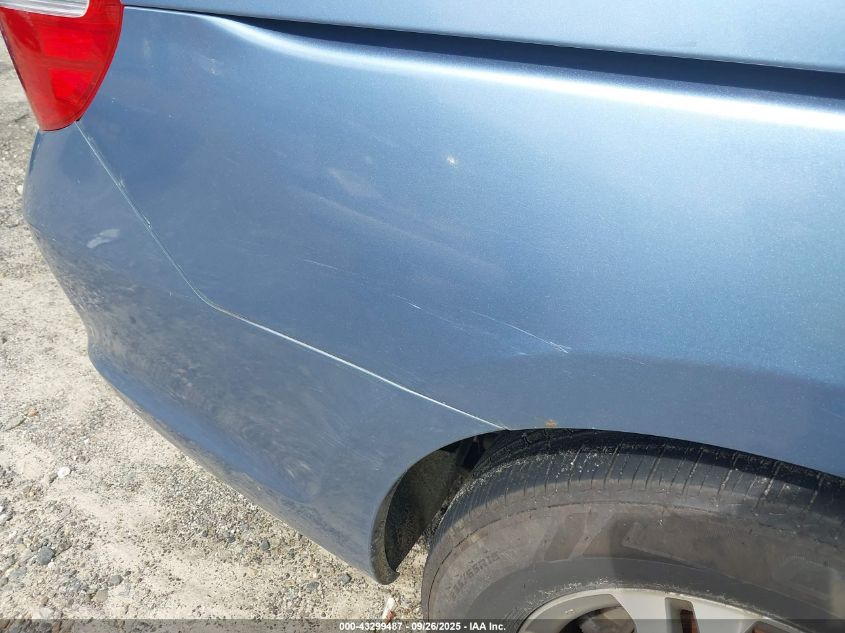 2005 Honda Odyssey Ex-L VIN: 5FNRL38605B082927 Lot: 43299487