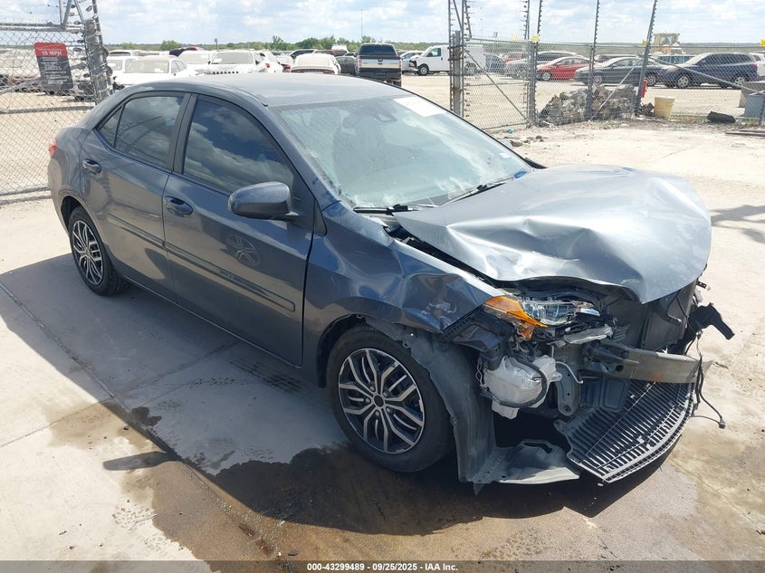 2018 TOYOTA COROLLA LE - 5YFBURHE4JP837066