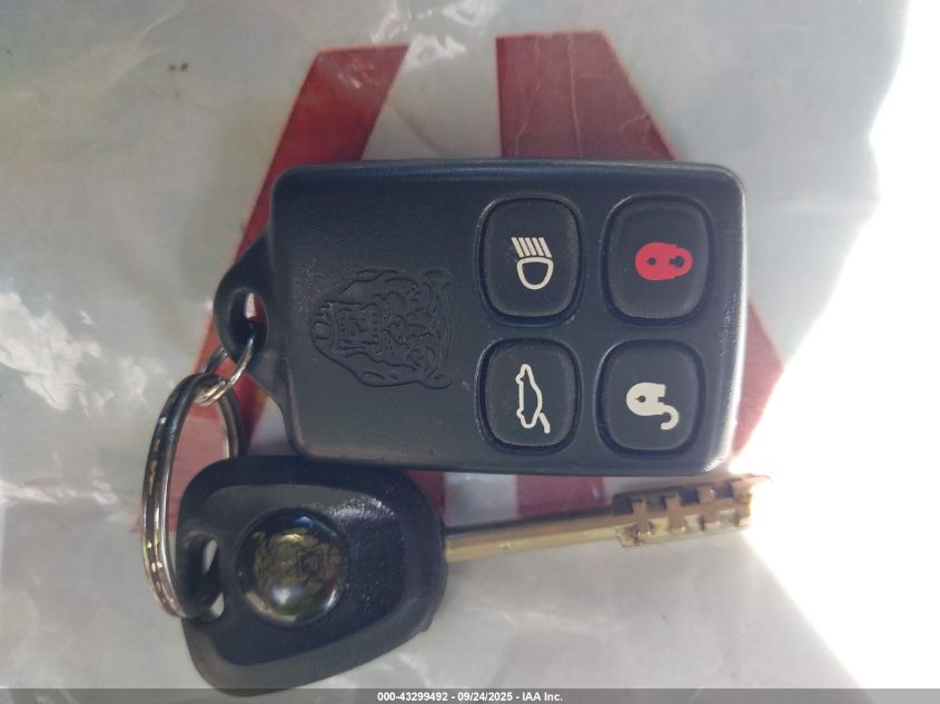 2000 Jaguar Xjr VIN: SAJDA15B8YMF07249 Lot: 43299492