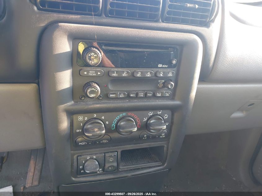 2002 Chevrolet Venture Plus VIN: 1GNDX03E32D258634 Lot: 43299507