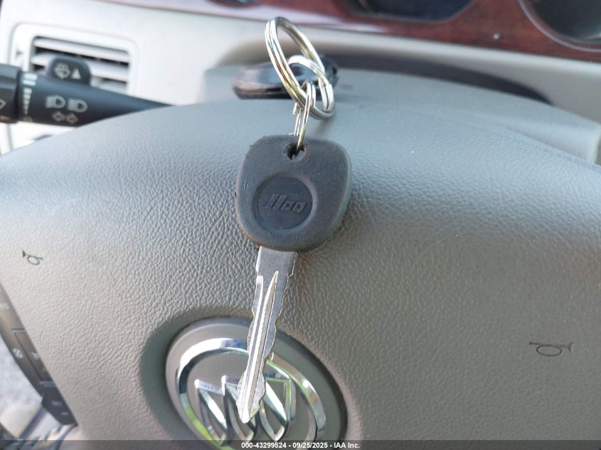 2008 Buick Lucerne Cx VIN: 1G4HP57238U168251 Lot: 43299524