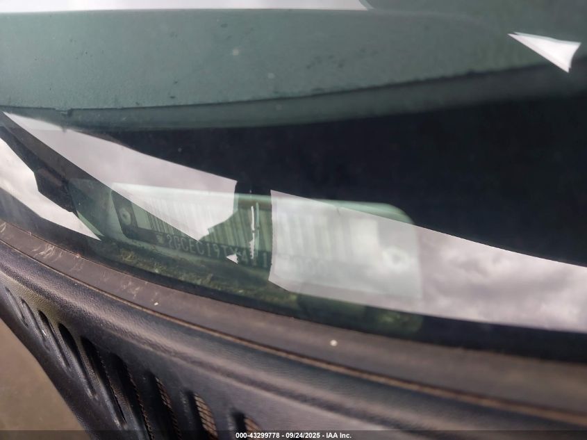 2004 Chevrolet Silverado 1500 Ls VIN: 2GCEC19TX41117000 Lot: 43299778