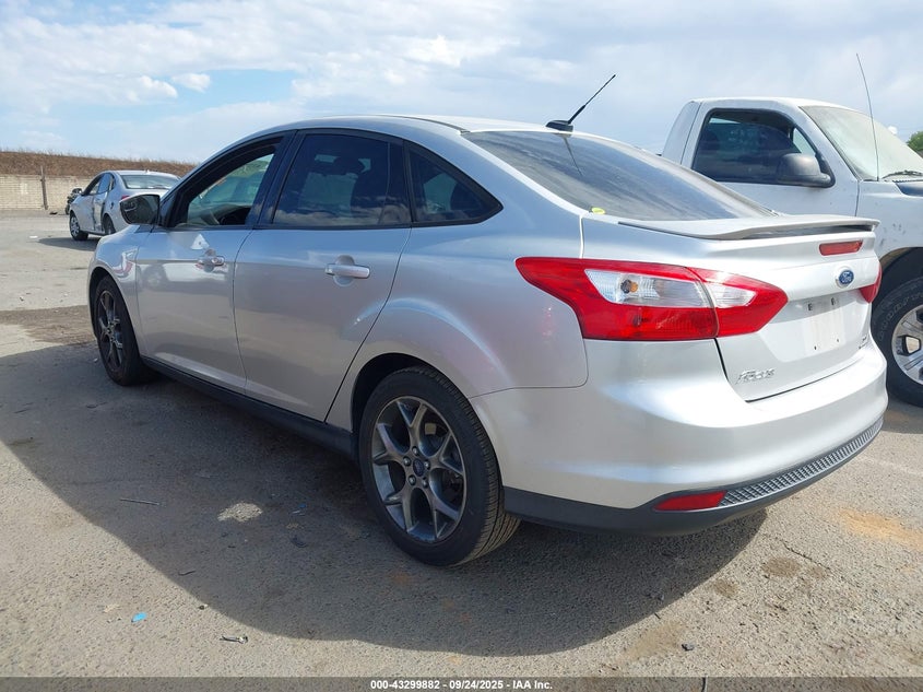2013 FORD FOCUS SE - 1FADP3F25DL246835