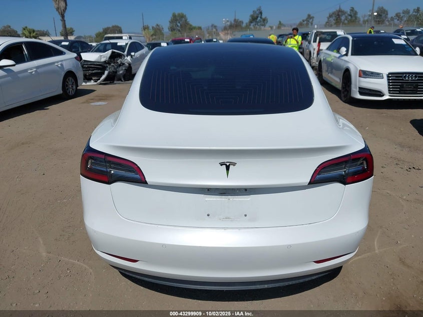 2018 Tesla Model 3 VIN: 5YJ3E1EA3JF048858 Lot: 43299909