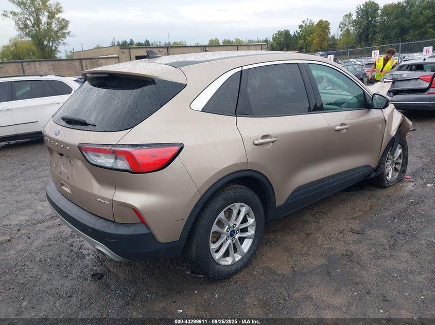 2020 FORD ESCAPE SE - 1FMCU9G64LUC61527