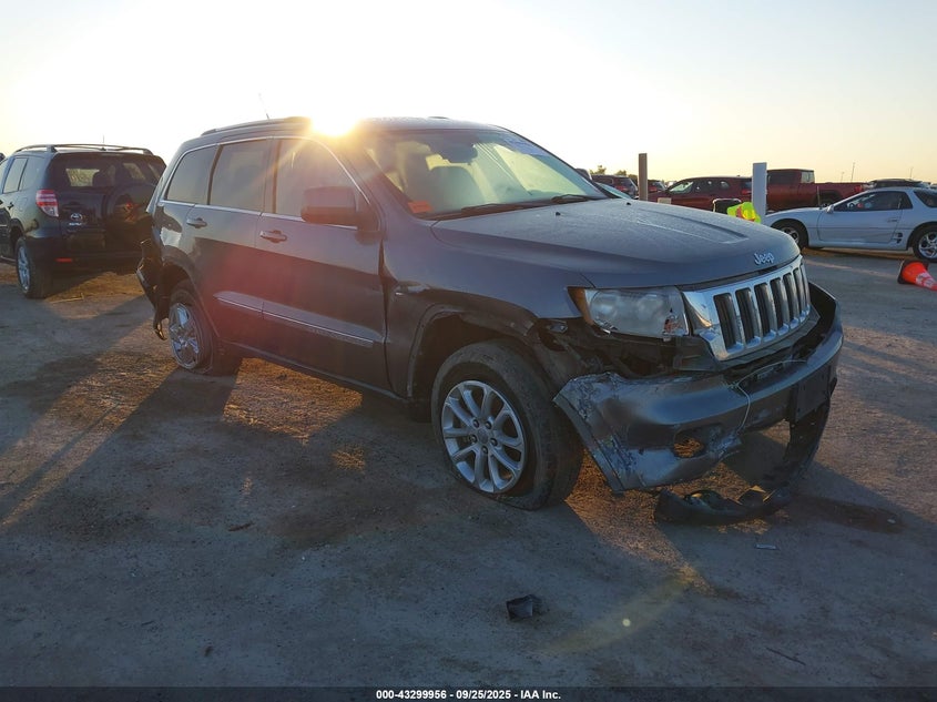 JEEP GRAND CHEROKEE LAREDO