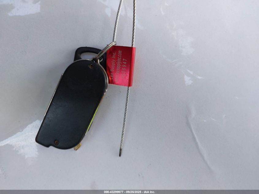 1999 Ford F-250 Lariat/Xl/Xlt VIN: 1FTNF21L4XEA47330 Lot: 43299977