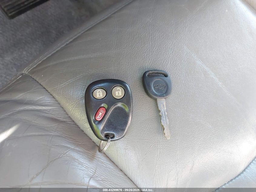 2003 Chevrolet Suburban 1500 Lt VIN: 1GNFK16Z43J166706 Lot: 43299976