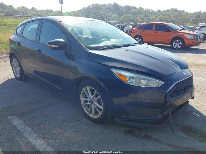 2015 FORD FOCUS SE - 1FADP3K29FL343738