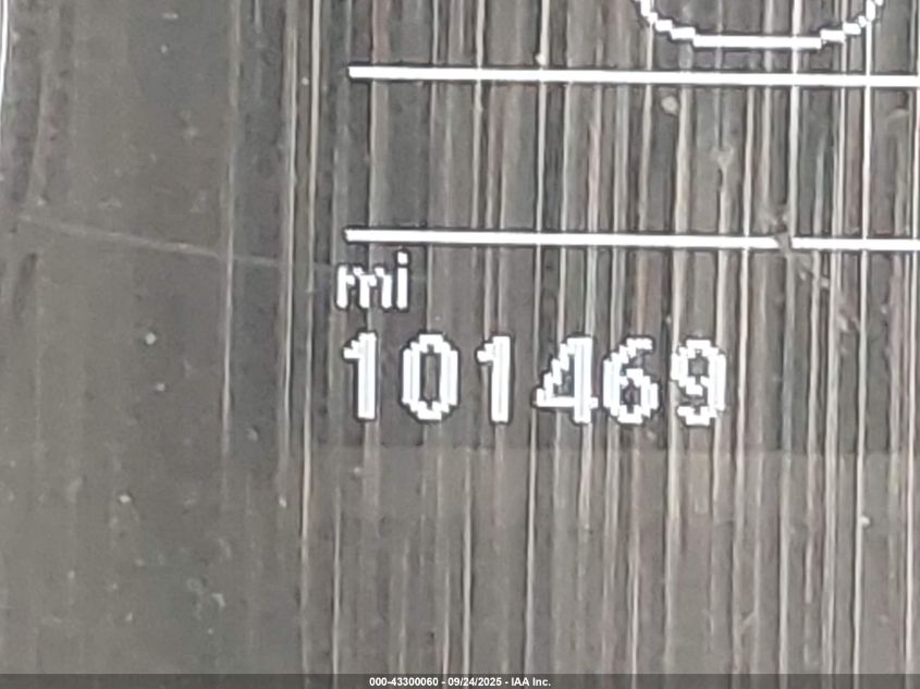 2013 Volkswagen Passat 2.5L Se VIN: 1VWBP7A38DC071860 Lot: 43300060