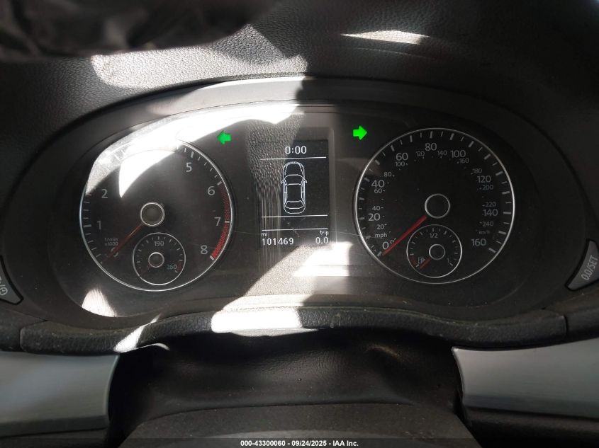 2013 Volkswagen Passat 2.5L Se VIN: 1VWBP7A38DC071860 Lot: 43300060