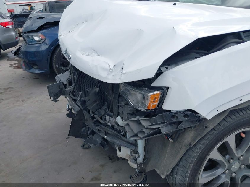 2017 Jeep Grand Cherokee Overland 4X4 VIN: 1C4RJFCG2HC942478 Lot: 43300072