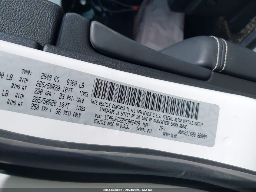 2017 Jeep Grand Cherokee Overland 4X4 VIN: 1C4RJFCG2HC942478 Lot: 43300072