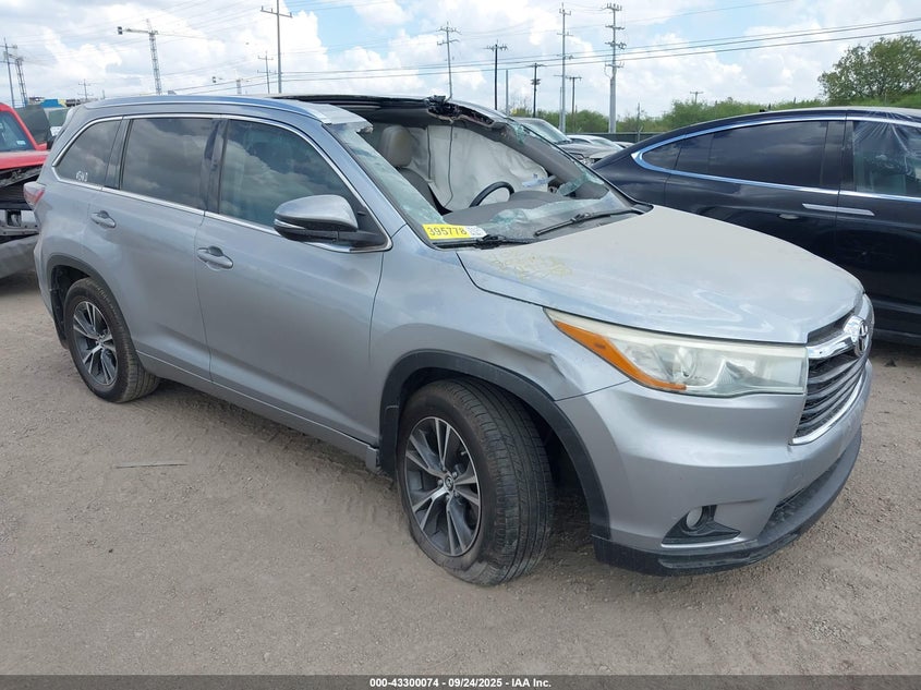 2016 TOYOTA HIGHLANDER XLE V6 - 5TDKKRFH0GS502941