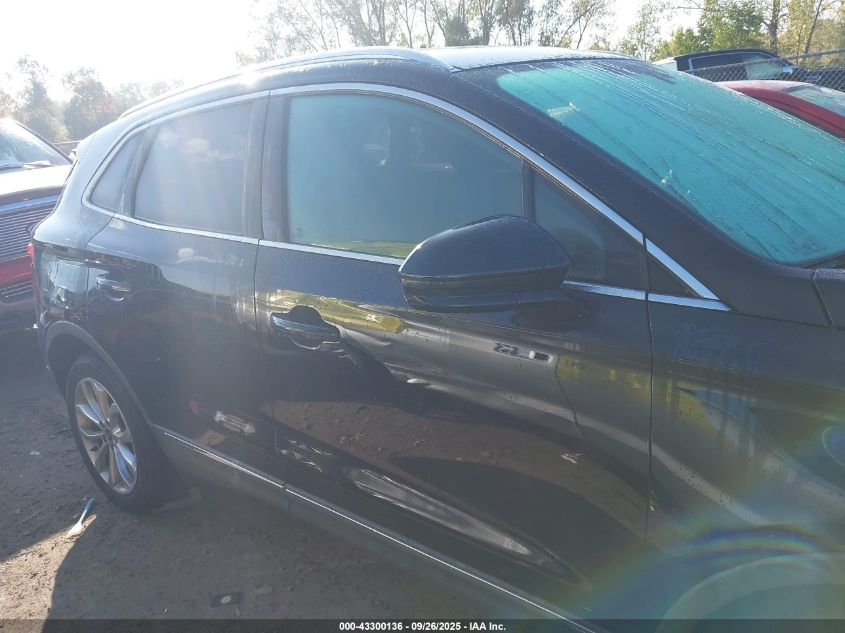 2017 Lincoln Mkc Select VIN: 5LMCJ2C98HUL17070 Lot: 43300136