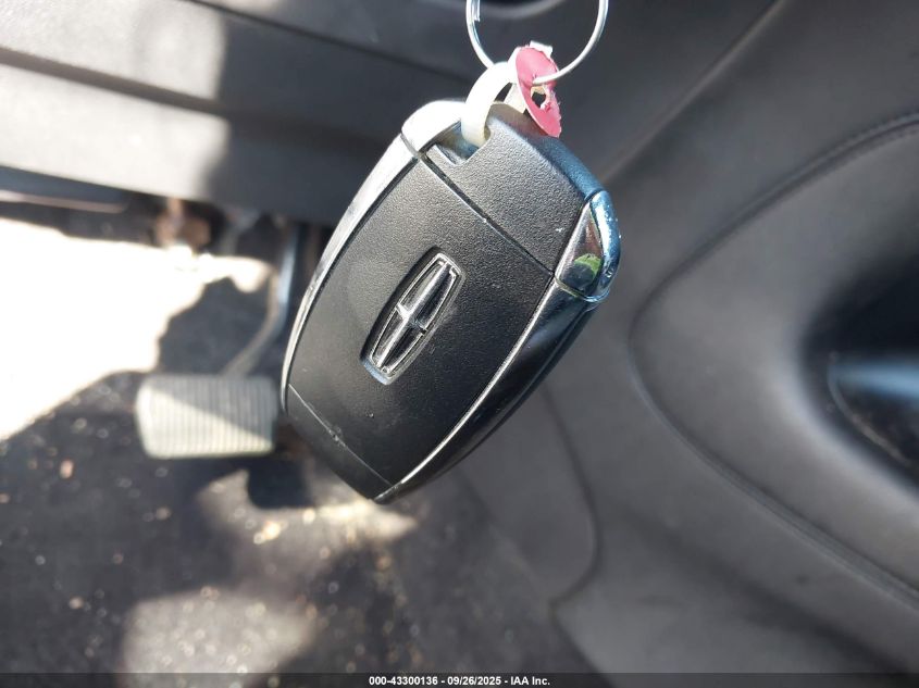 2017 Lincoln Mkc Select VIN: 5LMCJ2C98HUL17070 Lot: 43300136