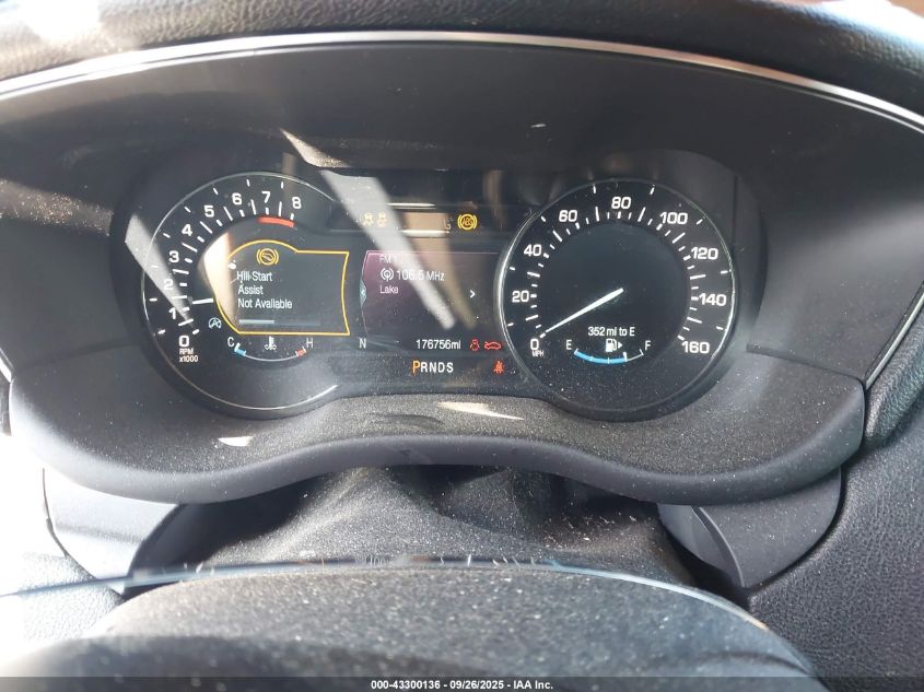 2017 Lincoln Mkc Select VIN: 5LMCJ2C98HUL17070 Lot: 43300136