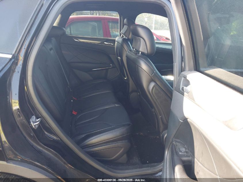 2017 Lincoln Mkc Select VIN: 5LMCJ2C98HUL17070 Lot: 43300136