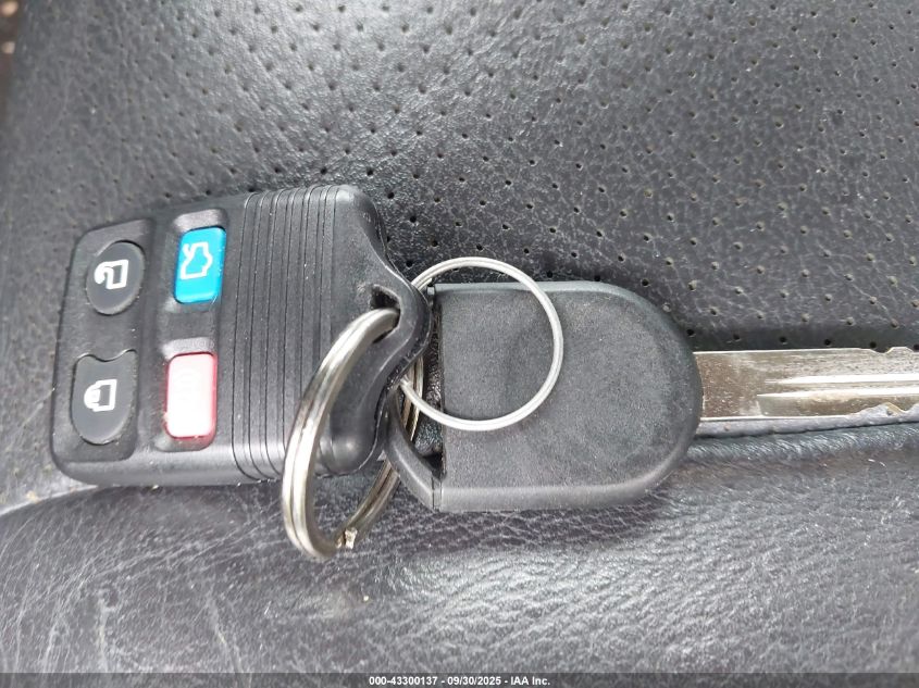 2008 Mercury Mountaineer VIN: 4M2EU37E08UJ02698 Lot: 43300137