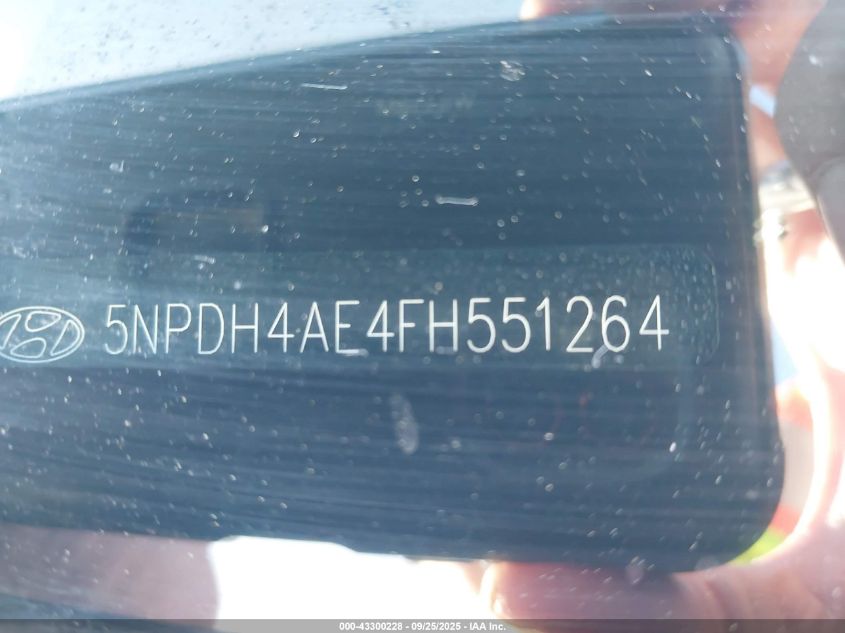 2015 Hyundai Elantra Limited VIN: 5NPDH4AE4FH551264 Lot: 43300228