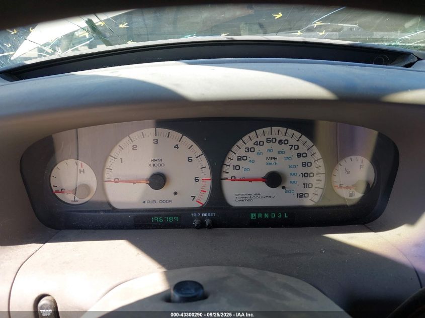 2000 Chrysler Town & Country Limited VIN: 1C4GP64L4YB577390 Lot: 43300290