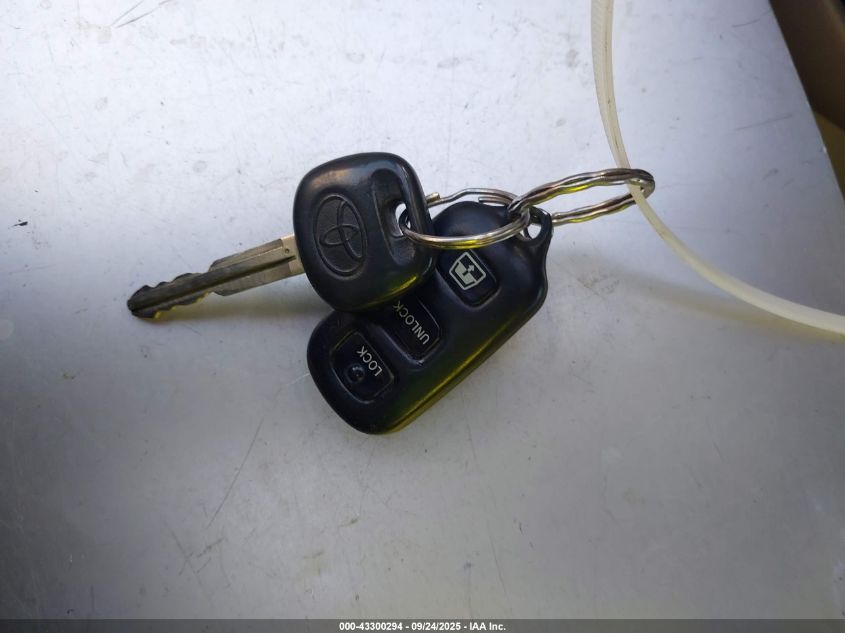 2005 Toyota Sequoia Sr5 V8 VIN: 5TDZT34A55S238658 Lot: 43300294