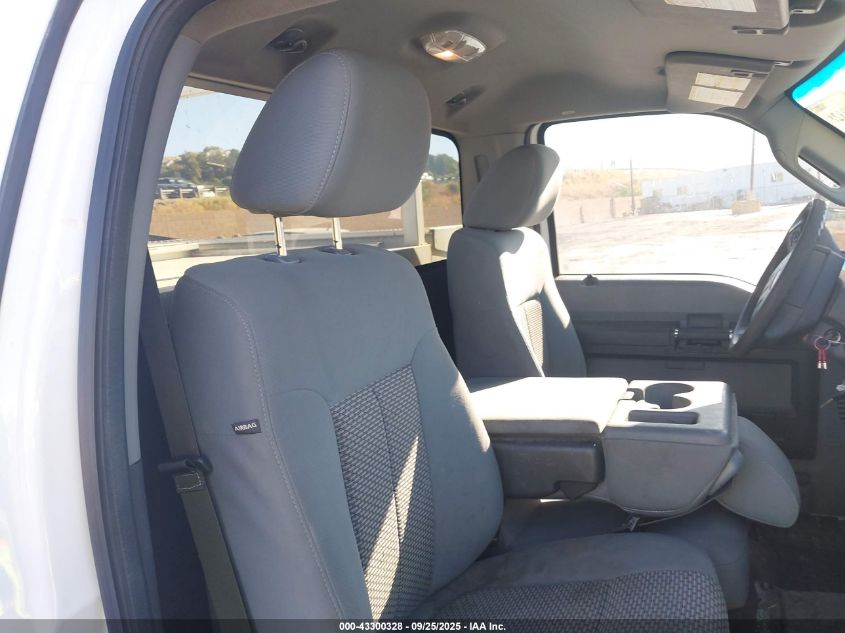 2015 Ford F-350 Chassis Xl VIN: 1FDBF3E66FEA82538 Lot: 43300328